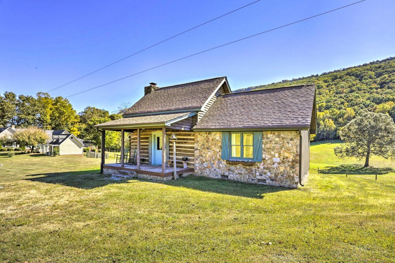 Lovely Pet-Friendly Flat Rock Cabin From 1905 Rising Fawn エクステリア 写真